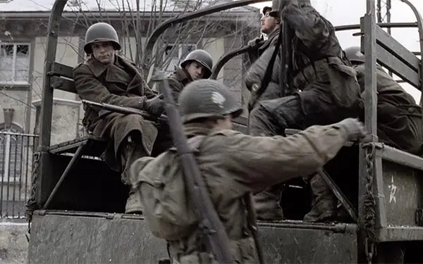 Frères d'armes — S1E8